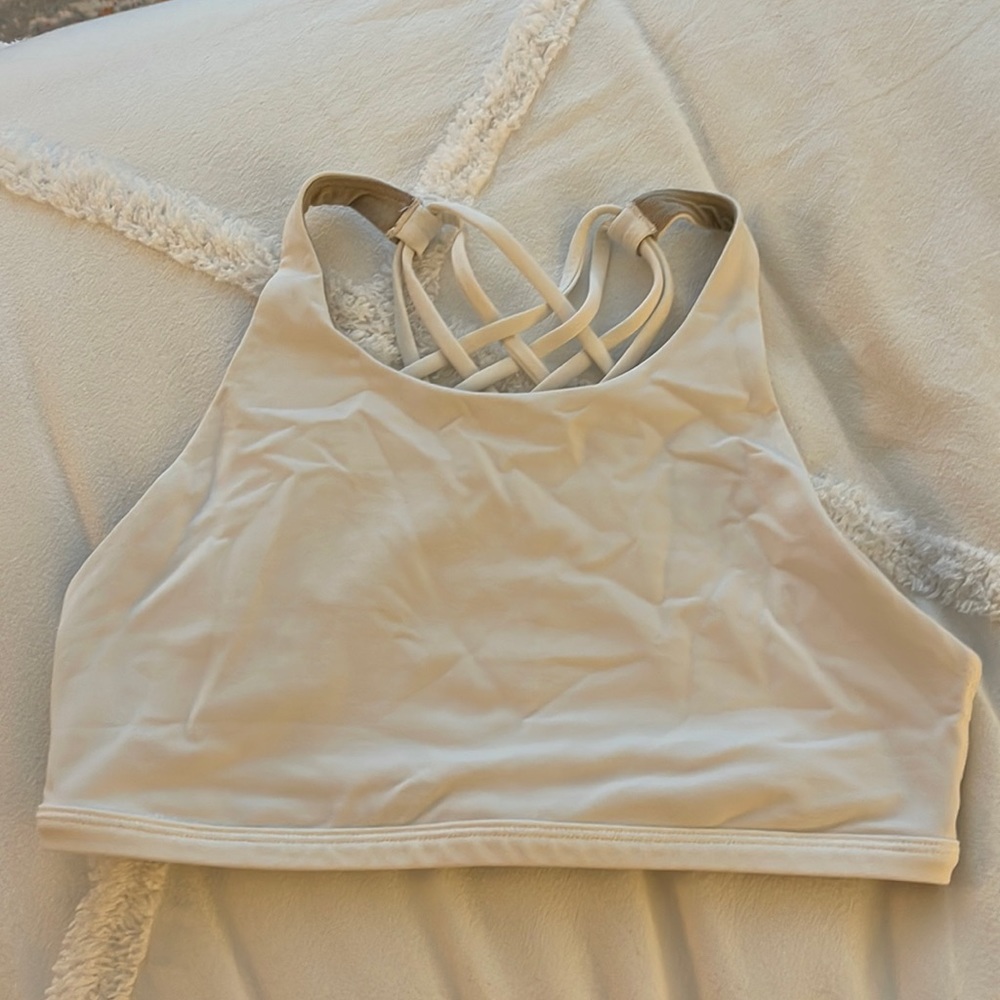 Lululemon high neck bra